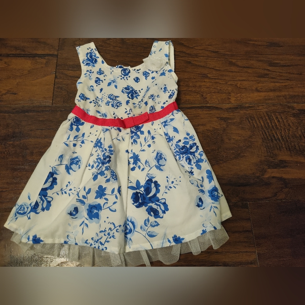 Babygirl dress size 12 months